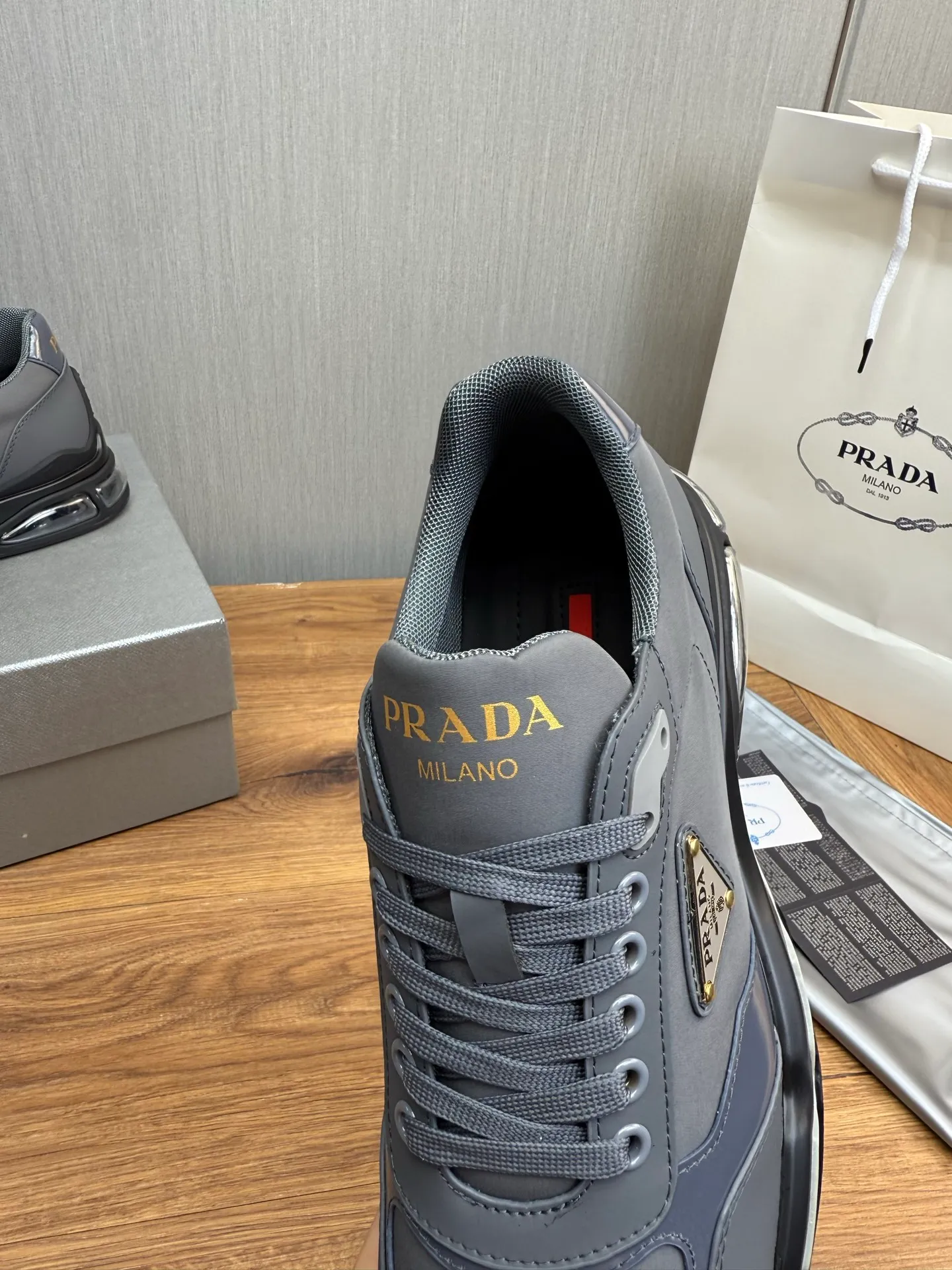 Men's shoes 💰640💰 [PRADA] Men's shoes are popular in the counter, official website is synchronized, 1 high-quality shipment ✔️Original cowhide upper + cowhide lining, 1🆚1 replica, original sole, 38-45 (45 customized, non-refundable)